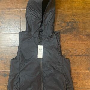 Eileen Fisher women’s XXS black Hooded Vest with pockets NWT